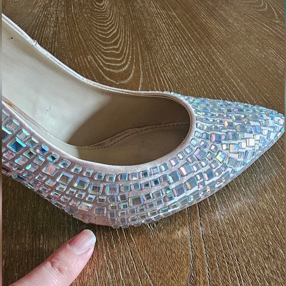 Betsey Johnson Sparkle Pumps - Picture 7 of 8